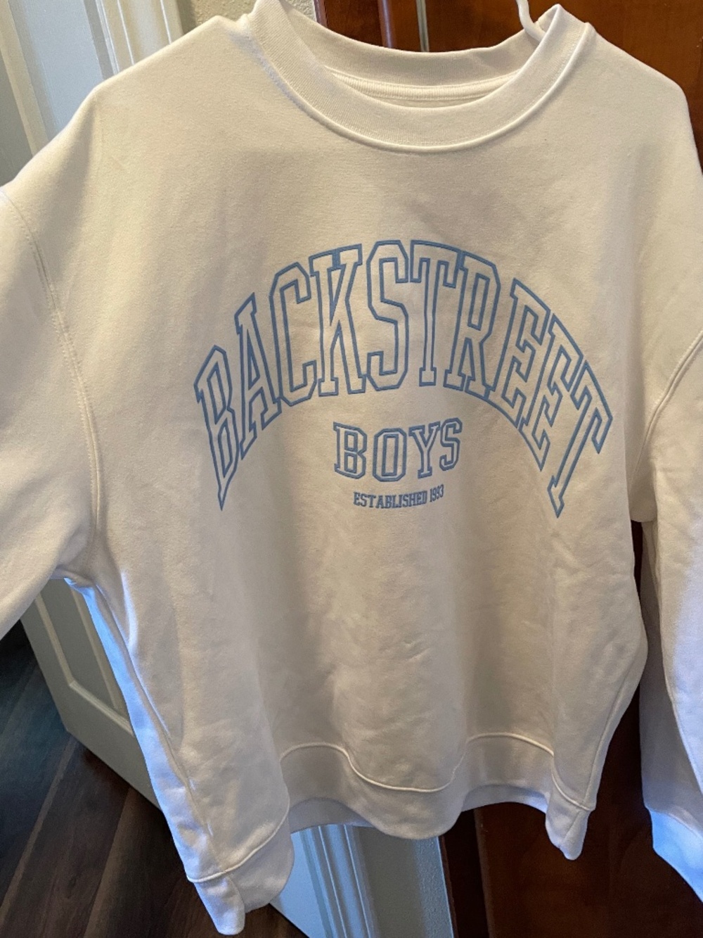 BACKSTREET BOYS CREW NECK SWEATER *NEW*